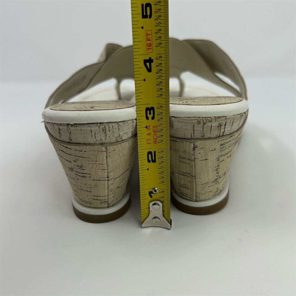 Donald J. Pliner Platform Wedge Slide Sandals Toe Loop Beige Cream Womens 10M - Picture 8 of 11